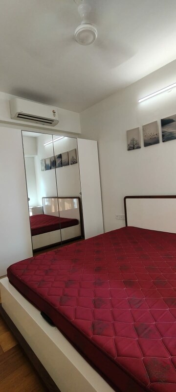 Room in 1 BHK Apartment at Godrej The Trees, Vikhroli East – for Rent