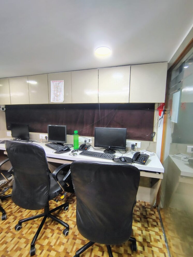Team Area, haware-fantasia Commercial Office Space 240 Sq.Ft. In Vashi Sector 28 Navi Mumbai 9406198