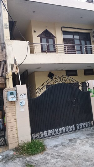 5 BHK Independent House For Sale in Sector 29