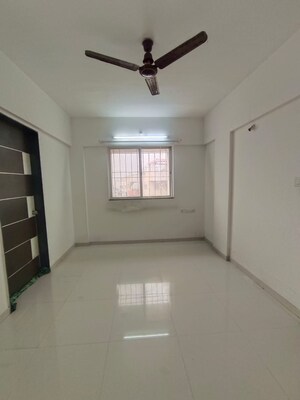 Room in 2.5 BHK Apartment at Essen Aishwaryam Melody, Pradhikaran – for Sale
