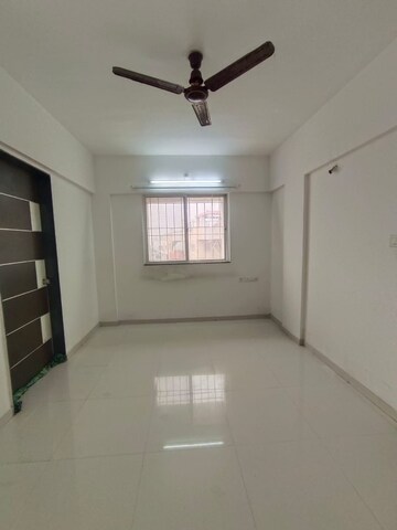 Room in 2.5 BHK Apartment at Essen Aishwaryam Melody, Pradhikaran – for Sale