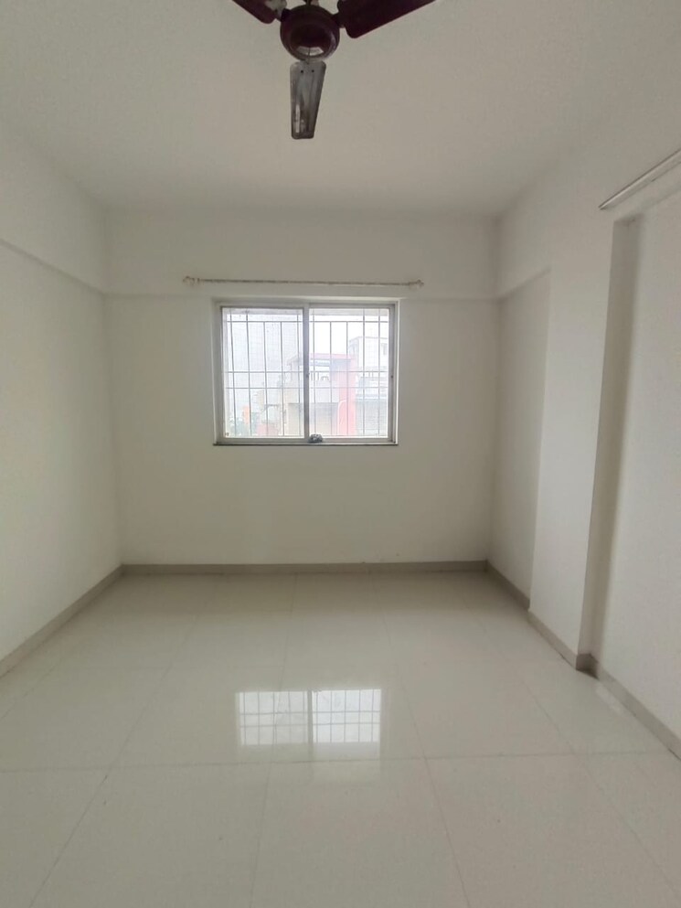 Room, essen-aishwaryam-melody 2.5 Bedroom 1050 Sq.Ft. Apartment In Pradhikaran Pune 9405919