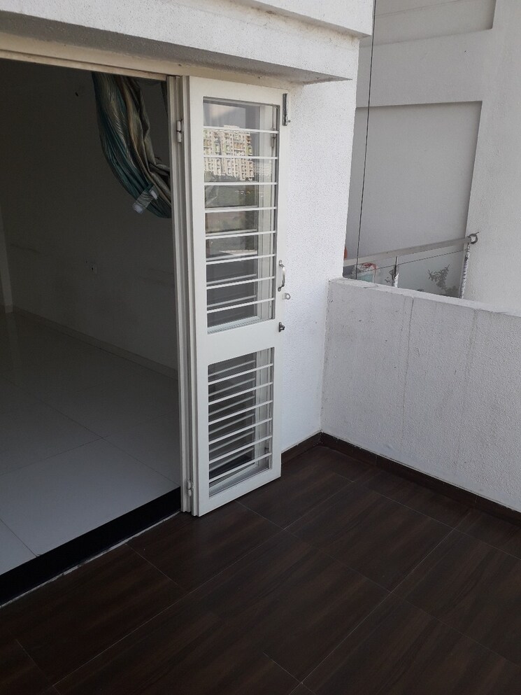 undefined, essen-aishwaryam-melody 2.5 Bedroom 1050 Sq.Ft. Apartment In Pradhikaran Pune 9405919