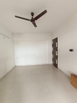 Room in 2.5 BHK Apartment at Essen Aishwaryam Melody, Pradhikaran – for Sale