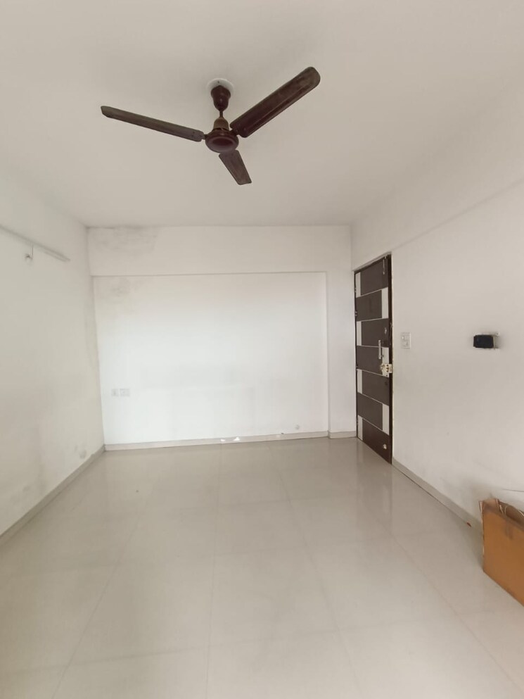 Room, essen-aishwaryam-melody 2.5 Bedroom 1050 Sq.Ft. Apartment In Pradhikaran Pune 9405919