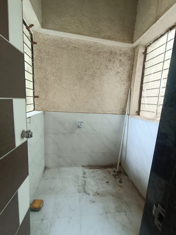 Bathroom, essen-aishwaryam-melody 2.5 Bedroom 1050 Sq.Ft. Apartment In Pradhikaran Pune 9405919