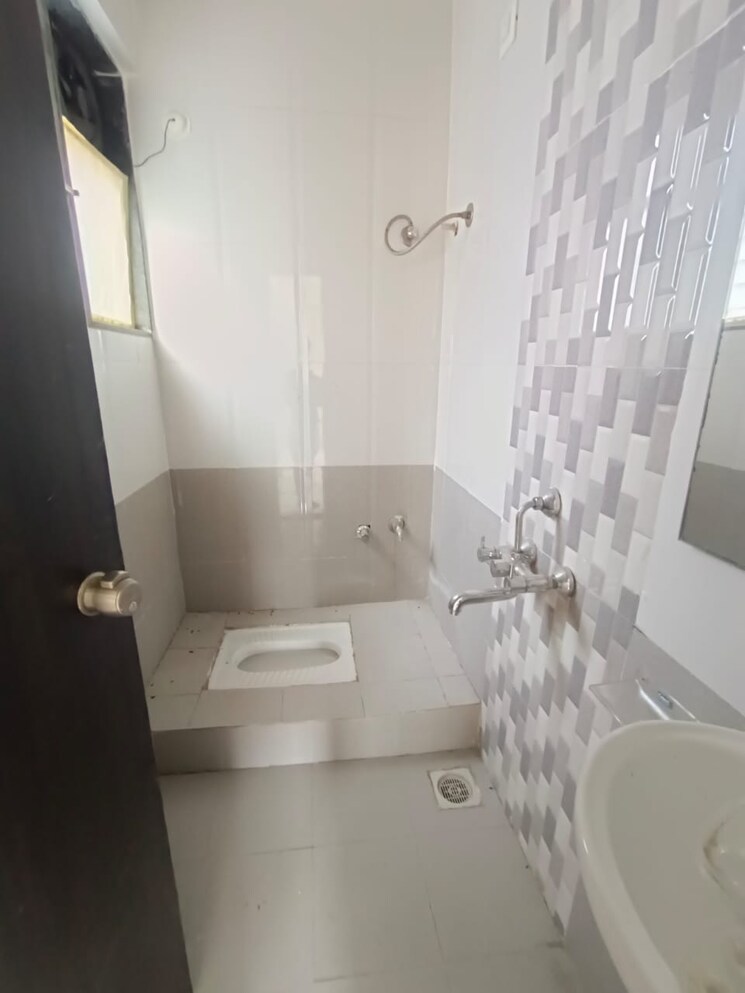Bathroom, blue-royal-platinum-heritage 2 Bedroom 750 Sq.Ft. Apartment In Ravet Pune 9405910