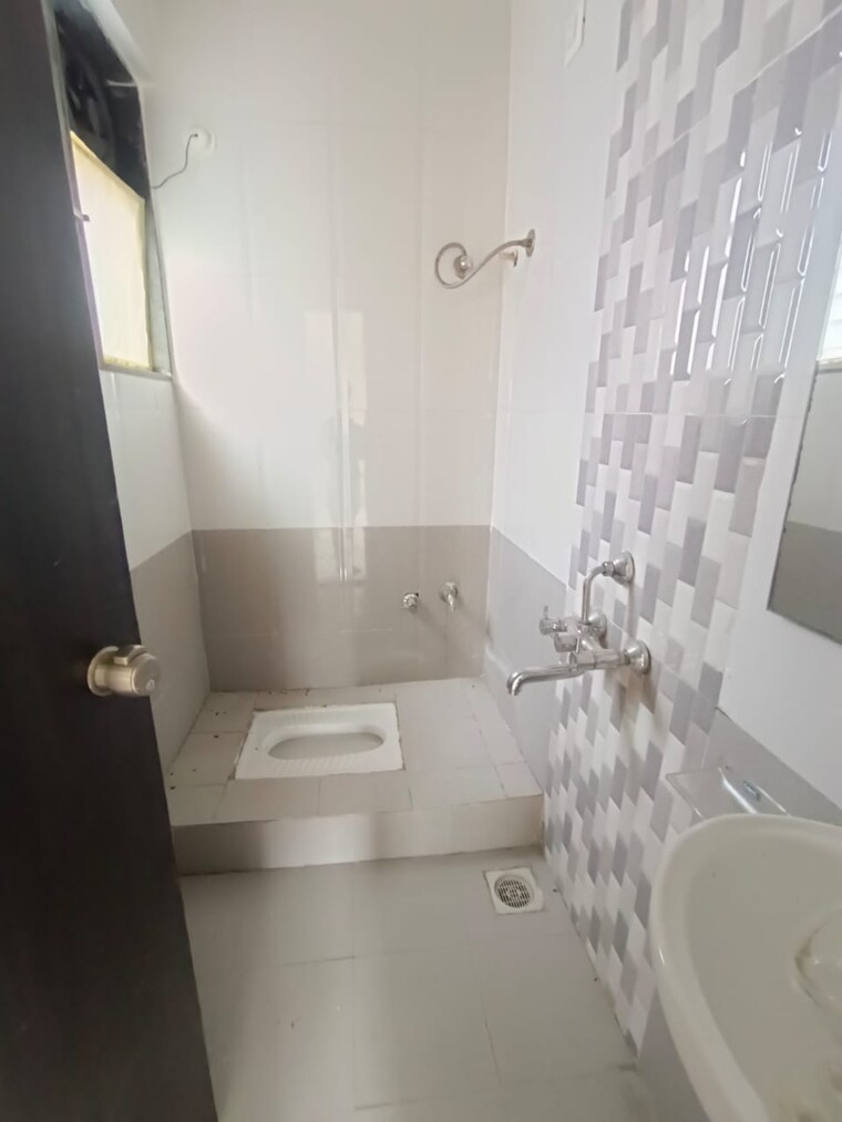 Bathroom, blue-royal-platinum-heritage 2 Bedroom 750 Sq.Ft. Apartment In Ravet Pune 9405910