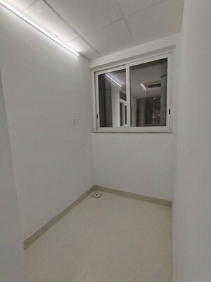 Room in 3 BHK Apartment at Runwal Forests, Kanjurmarg West – for Sale