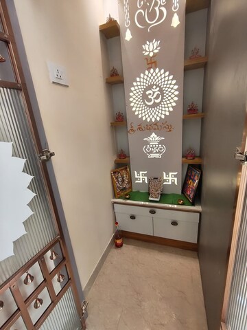 Furnished Amenities in 3 BHK Apartment at Aurobindo The Regent, Kondapur – for Rent