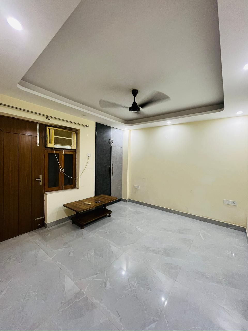 3 BHK + Pooja Room Builder Floor For Rent in Sushant Lok 3