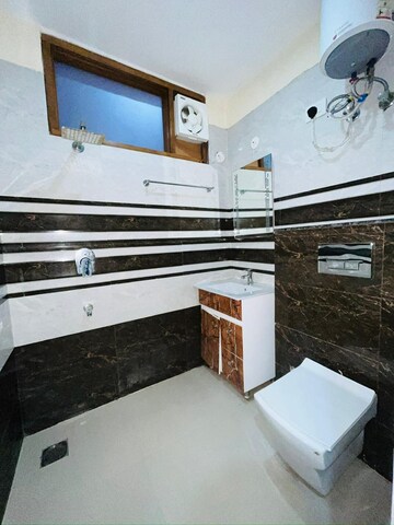 Kitchen in 3 BHK Builder Floor at Sushant Lok 3, Sector 57 – for Rent