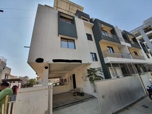 3 BHK Villa For Rent in Bopal