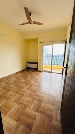 2 BHK Apartment For Sale in Amrapali Zodiac