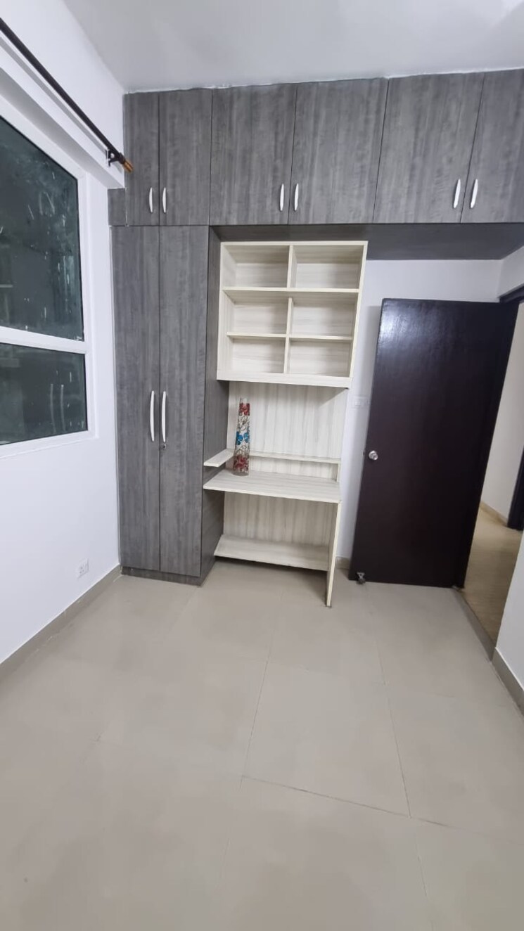 Living Room, mahagun-moderne 2 Bedroom 1250 Sq.Ft. Apartment In Sector 78 Noida 9406315