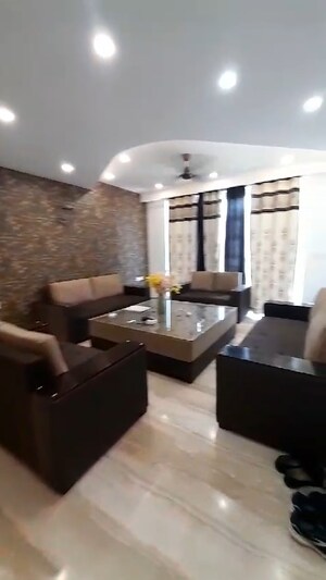 Team Area in 5 BHK Builder Floor at Sector 31 – for Sale