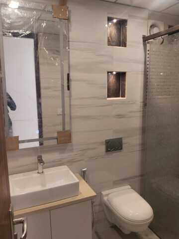 Bathroom in 3 BHK Apartment at Trishla City, Patiala Road – for Rent