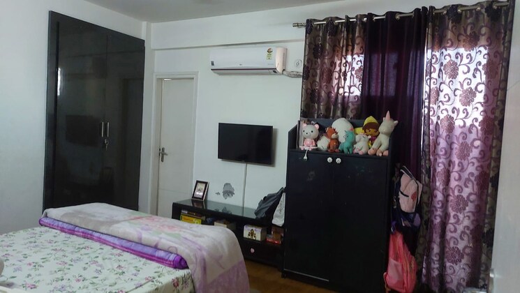 Bedroom, tulip-violet 3 Bedroom 1578 Sq.Ft. Apartment In Sector 69 Gurgaon 9406356