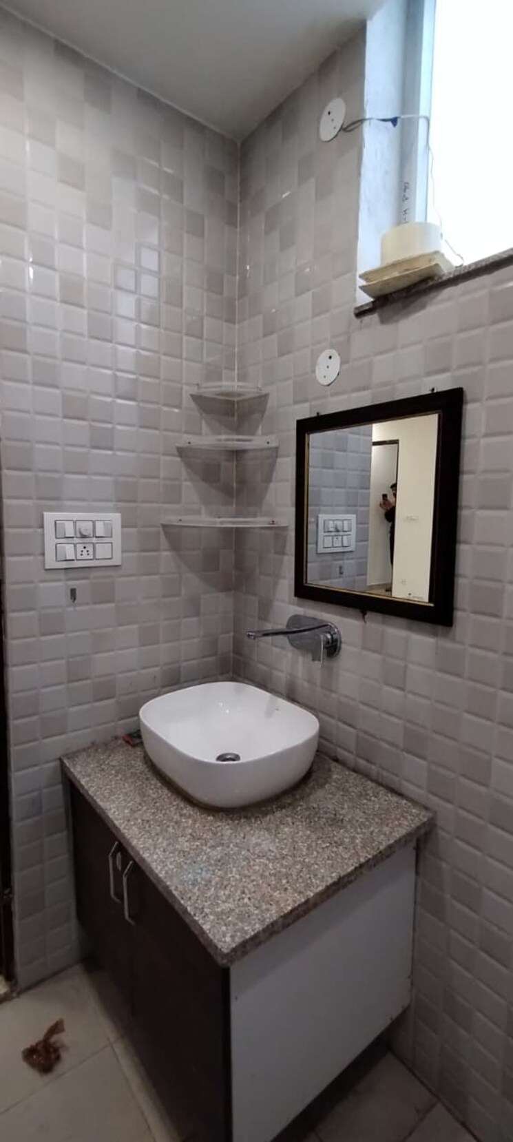 Bathroom, sahastradhara 2 Bedroom 1300 Sq.Ft. Builder Floor In Sahastradhara Dehradun 9406354