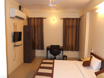 Living Room in Studio Apartment at Vaishali Nagar – for Rent