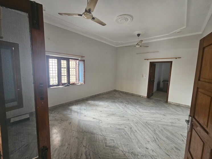 Bedroom, kewal vihar 2 Bedroom 1200 Sq.Ft. Builder Floor In Kewal Vihar Dehradun 9406371
