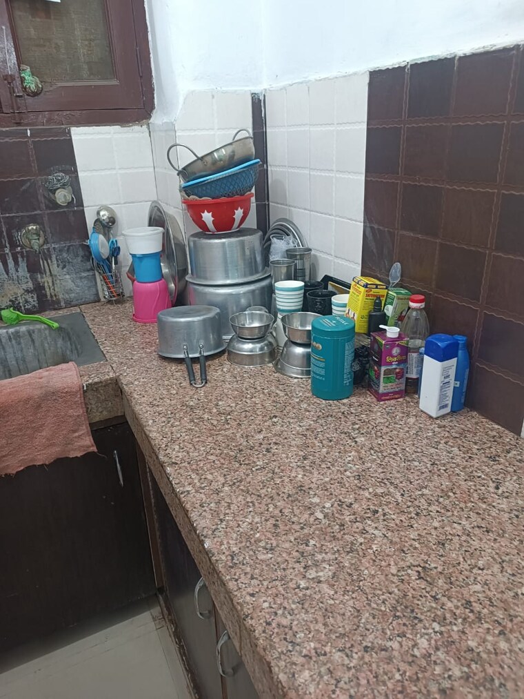  Parking, sl-apartments-sector-49 2 Bedroom 1050 Sq.Ft. Builder Floor In Sector 49 Noida 9406413