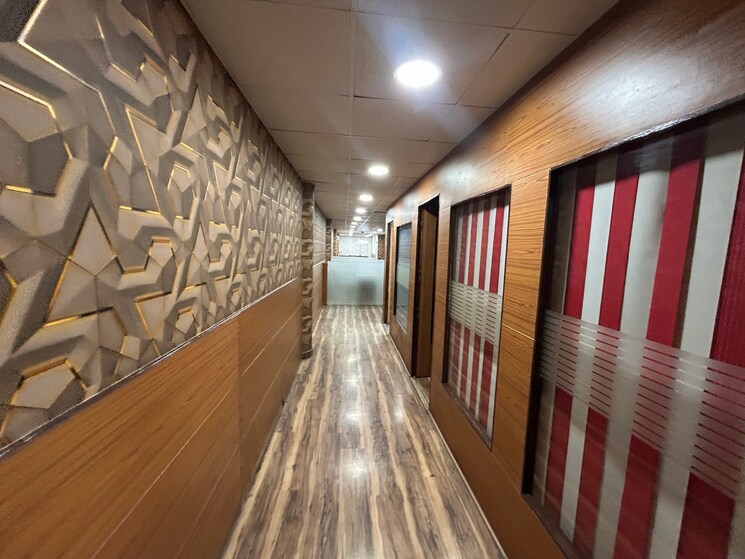 undefined, sector 17 Commercial Office Space 1600 Sq.Ft. In Sector 17 Chandigarh 9406419