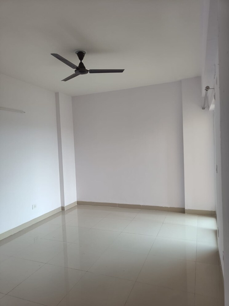 Room, eldeco-accolade 2.5 Bedroom 1457 Sq.Ft. Apartment In Sohna Sector 2 Gurgaon 9406443