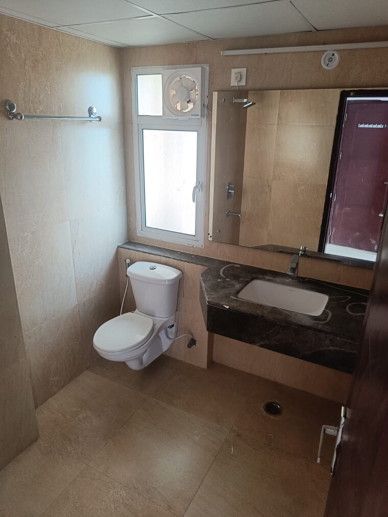 Bathroom, eldeco-accolade 2.5 Bedroom 1457 Sq.Ft. Apartment In Sohna Sector 2 Gurgaon 9406443