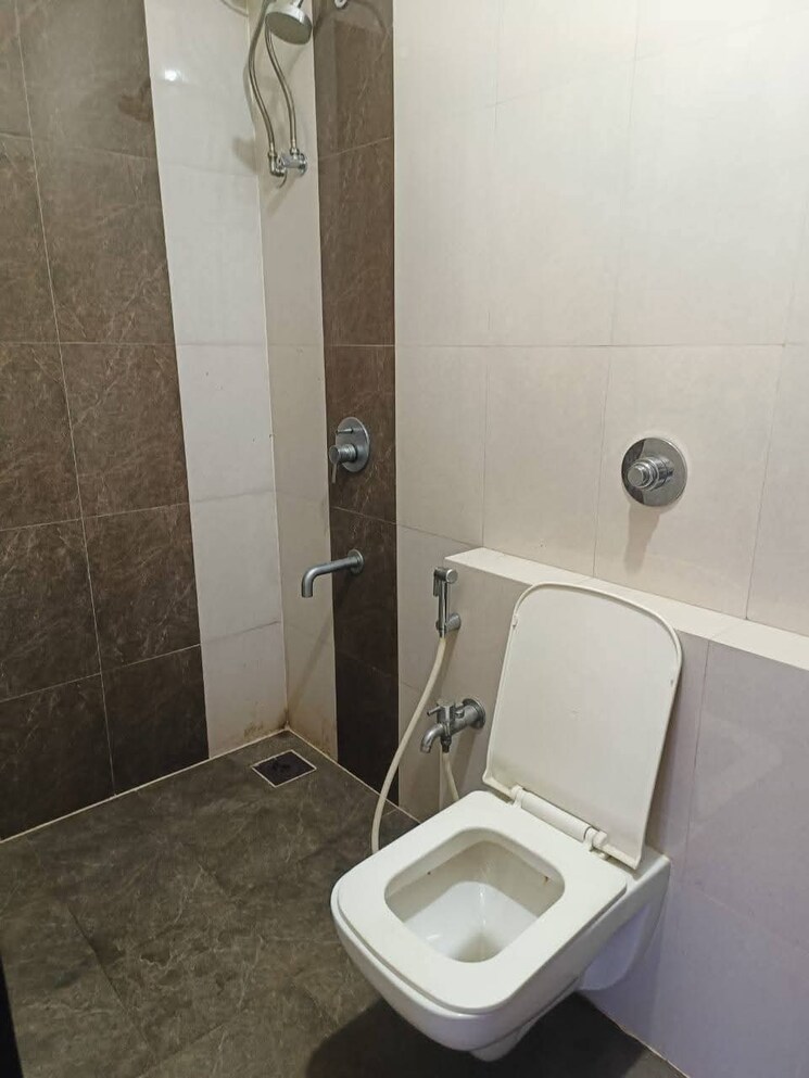 Bathroom, sethia-imperial-avenue 1 Bedroom 365 Sq.Ft. Apartment In Malad East Mumbai 9406510