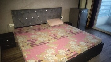 1 BHK Apartment For Rent in Paramount Golfforeste, Zeta I Greater Noida