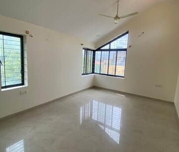 Room in 3 BHK Independent House at Hrbr Layout – for Rent