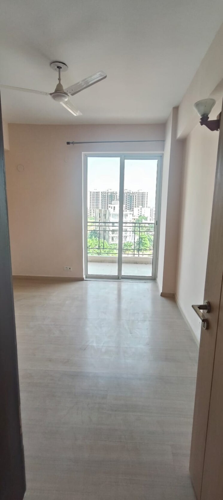 Room, dlf-new-town-heights-iii 3 Bedroom 1930 Sq.Ft. Apartment In Sector 91 Gurgaon 9406531