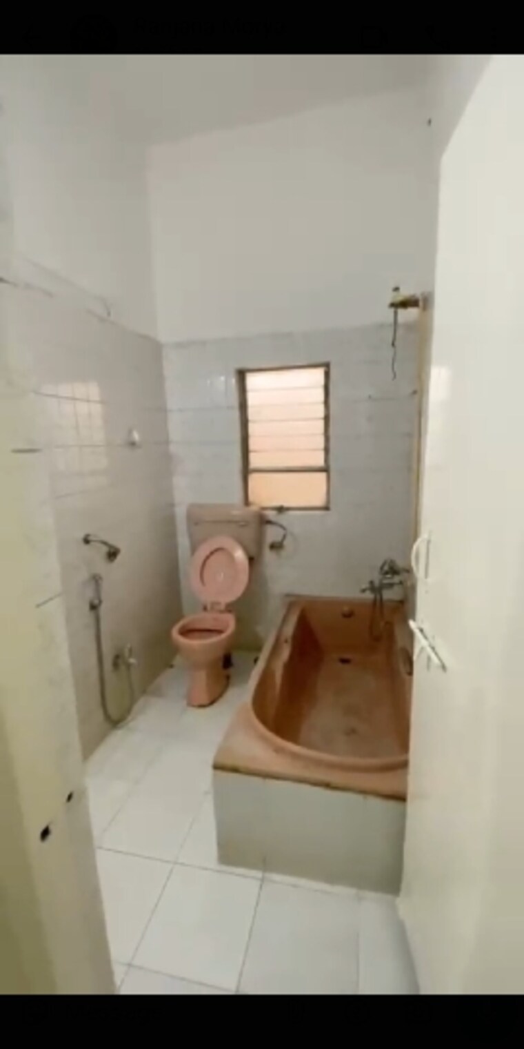Bathroom, swargate 2 Bedroom 1200 Sq.Ft. Apartment In Swargate Pune 9406594