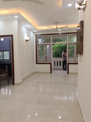 Room in 3 BHK Independent House at Sector 57 – for Sale