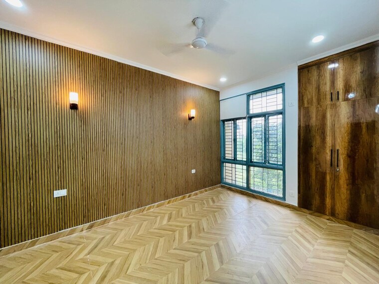 Bedroom, sector 57 3 Bedroom 180 Sq.Ft. Independent House In Sector 57 Gurgaon 9406572