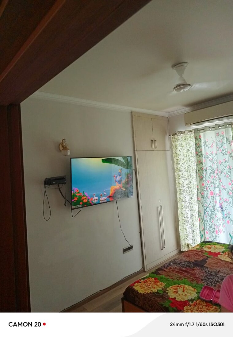 Bedroom, central-park-flower-valley 2.5 Bedroom 1093 Sq.Ft. Apartment In Sohna Sector 33 Gurgaon 9406604