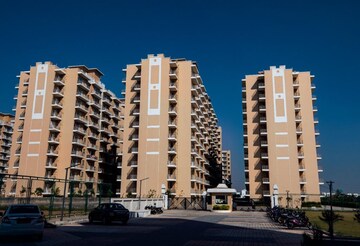 2 BHK Apartment For Sale in Breez Global Heights, Sohna Sector 33