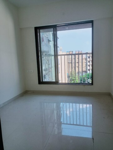 Room in 2 BHK Apartment at Je and Vee Madhuban, Malad East – for Rent