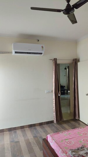 Room in 2.5 BHK Apartment at Fusion Homes, Tech Zone 4 Greater Noida – for Sale