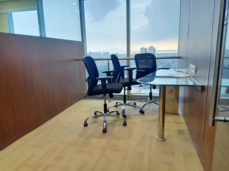 Gym, rupa-solitaire Commercial Office Space 2230 Sq.Ft. In Kopar Khairane Navi Mumbai 9406606