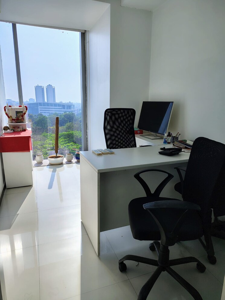 Team Area, rupa-solitaire Commercial Office Space 2230 Sq.Ft. In Kopar Khairane Navi Mumbai 9406606