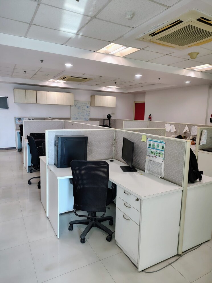 Team Area, rupa-solitaire Commercial Office Space 2230 Sq.Ft. In Kopar Khairane Navi Mumbai 9406606