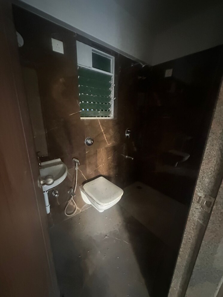 undefined, triumph-omkareshwar-chs 2 Bedroom 545 Sq.Ft. Apartment In Borivali East Mumbai 9406633