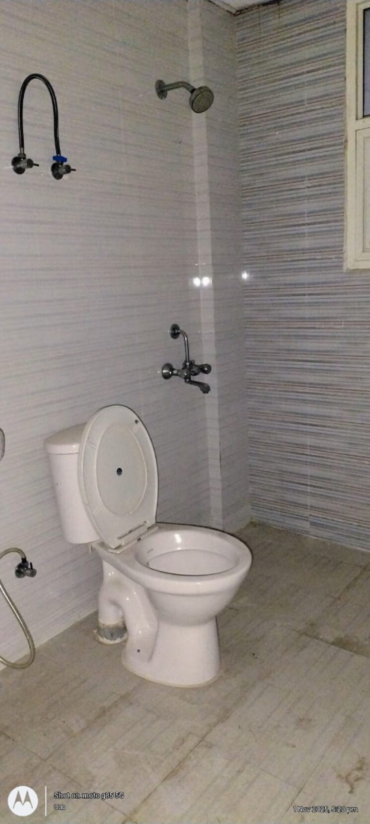 Bathroom, omaxe-waterscapes 3 Bedroom 1840 Sq.Ft. Apartment In Gomti Nagar Lucknow 9406676