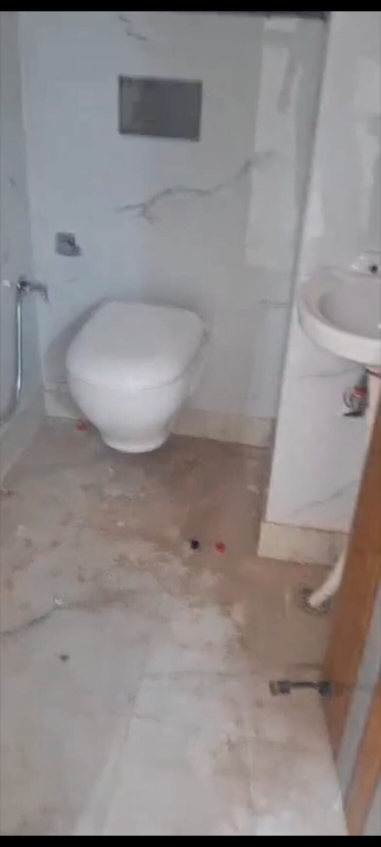 Bathroom, govindpuri 2 Bedroom 75 Sq.Yd. Builder Floor In Govindpuri Delhi 9406645