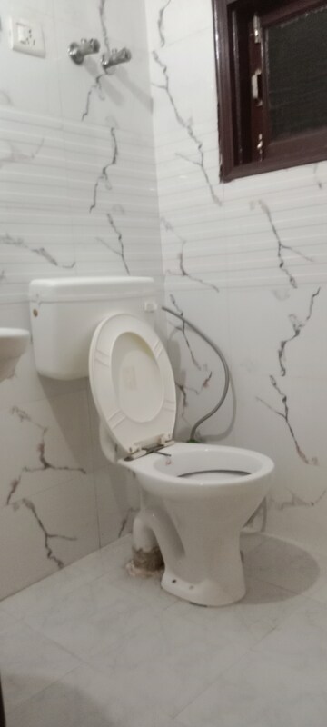 Bathroom in 2 BHK Builder Floor at Saket – for Rent
