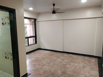 Room in 1 BHK Apartment at Hiranandani Estate Phoenix, Thane West – for Rent