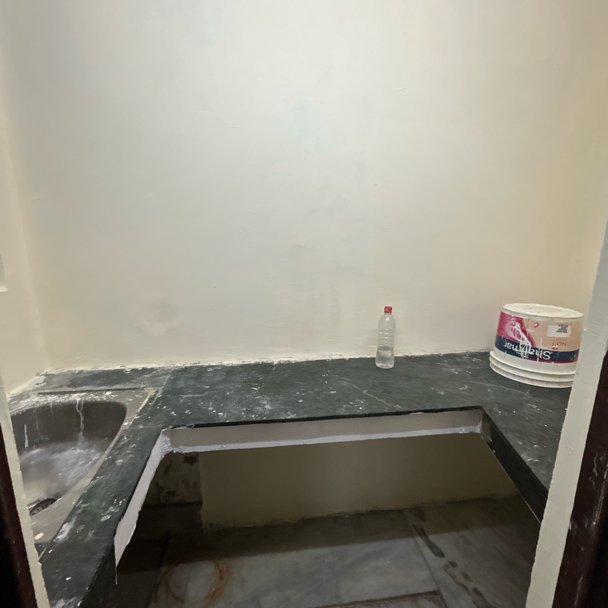 1 BHK + Pooja Room Builder Floor For Rent in Kotla Mubarakpur 