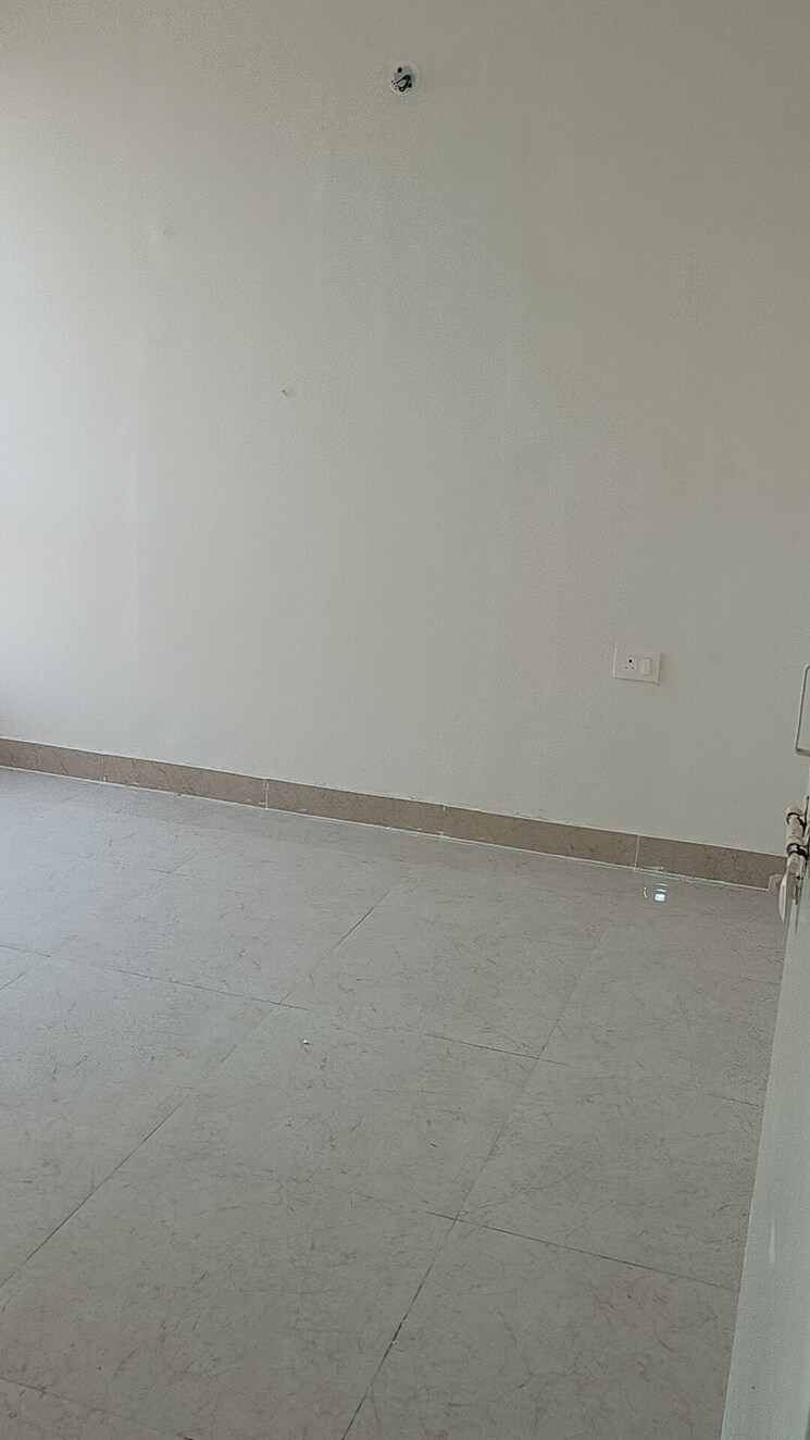 Room, signature-the-millennia-3 2 Bedroom 661 Sq.Ft. Apartment In Sector 37d Gurgaon 9406761